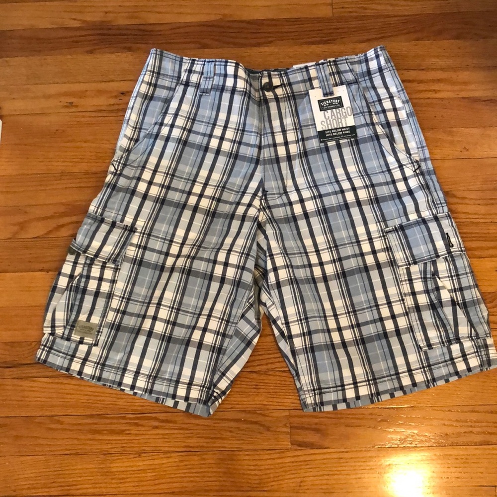 Levi Strauss plaid cargo shorts